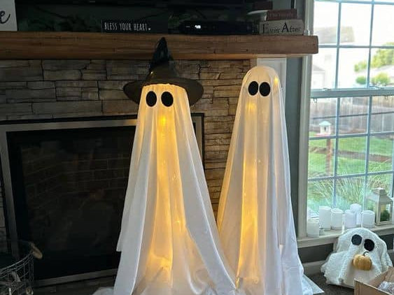 Eco-friendly DIY Halloween decorations made from upcycled materials
