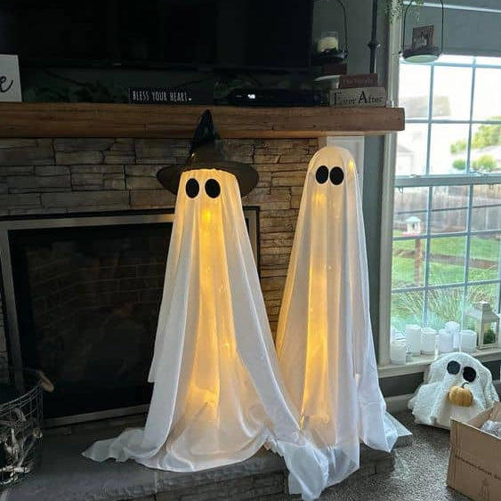 Eco-friendly DIY Halloween decorations made from upcycled materials