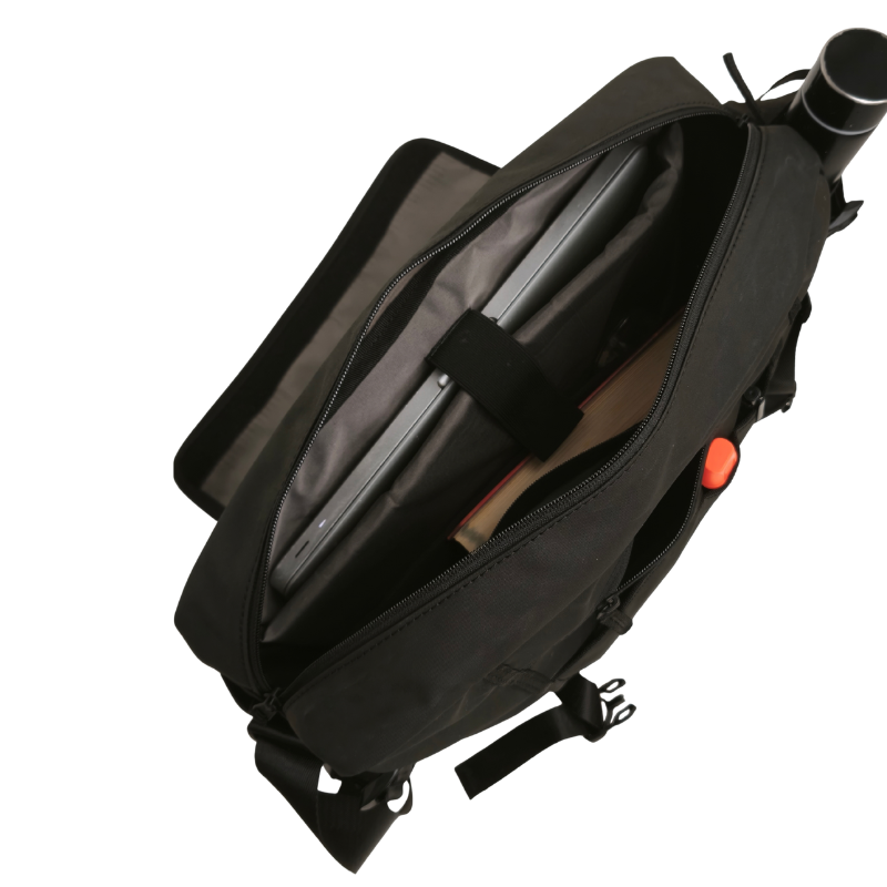 Nomad Voyager Messenger Bag
