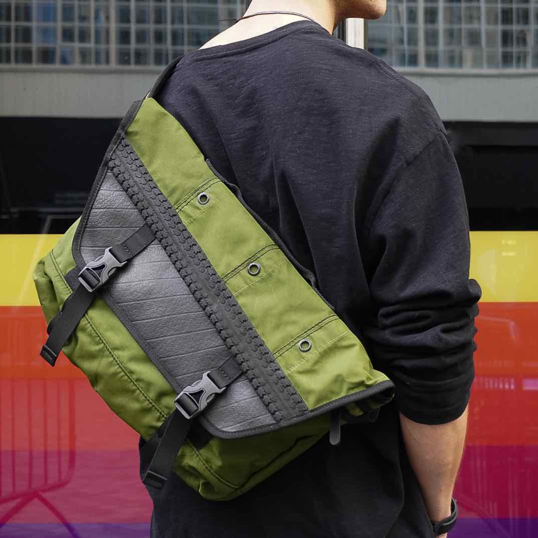 Bradley Recycled Rubber Bike Messenger Bag | Vegan