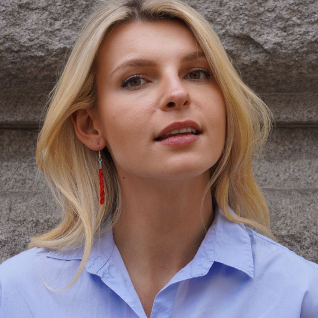 Boucles d'oreilles en fil électrique recyclé Candy (4 couleurs disponibles)
