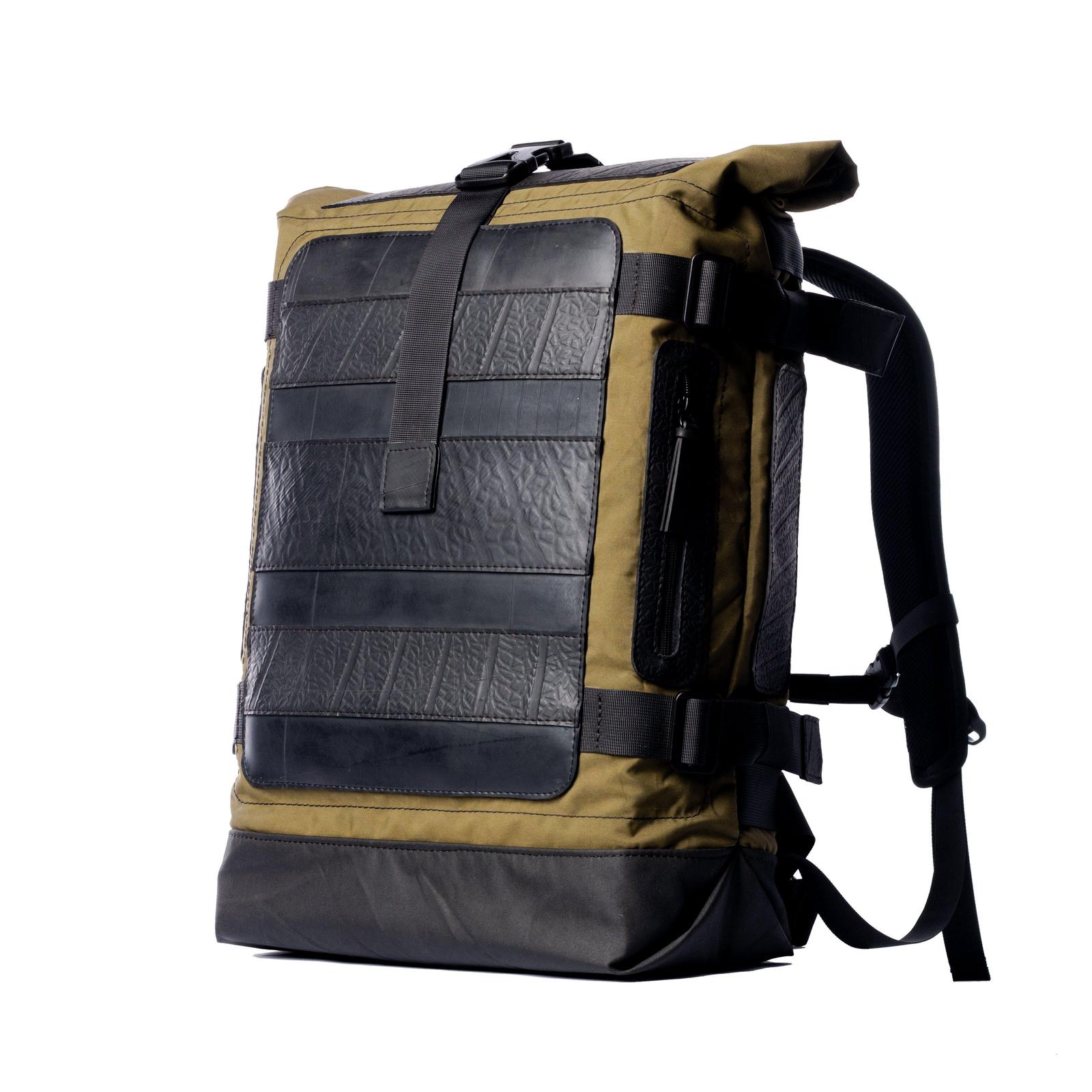 wanderrucksack vegan Wasserabweisender veganer Rolltop-Rucksack | Recycelter Gummi